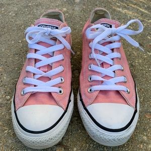 Women’s Pink Converse